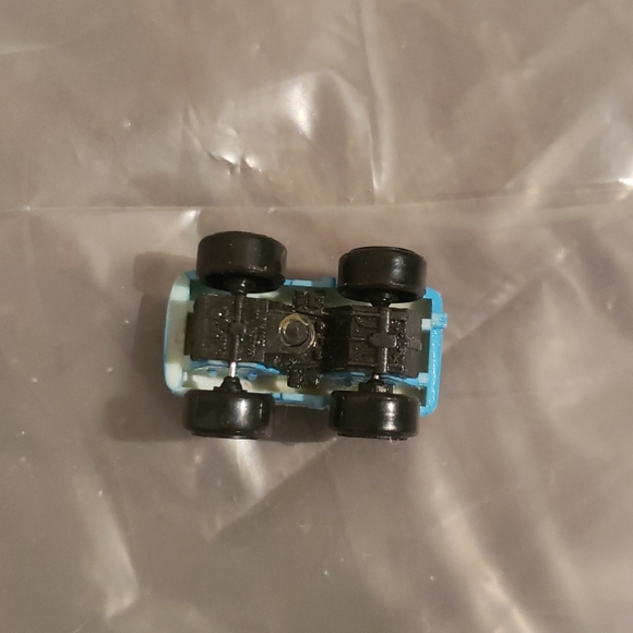 Mico Machines1987 Road Champs Blue Porsche 944 - Picture 6 of 7